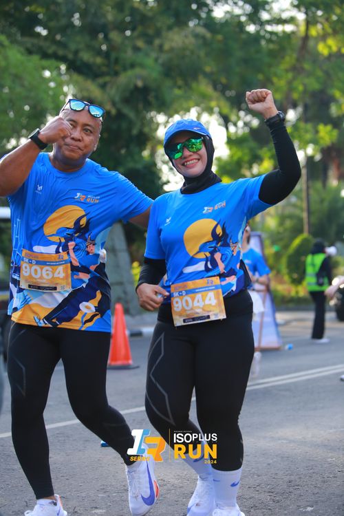 Race photo from Isoplus Run 2024 Surabaya