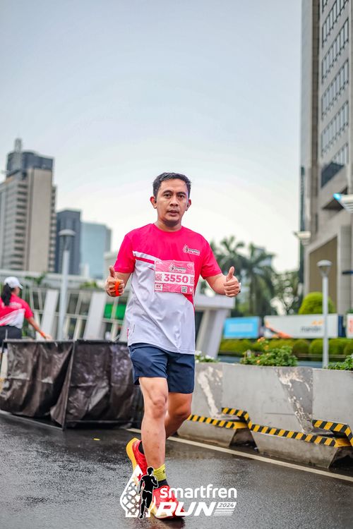 Race photo from Smartfren Run 2024