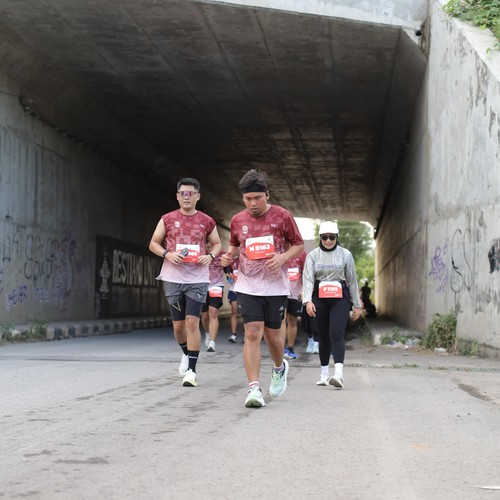 Race photo from KEDIRI HALF MARATHON 2026
