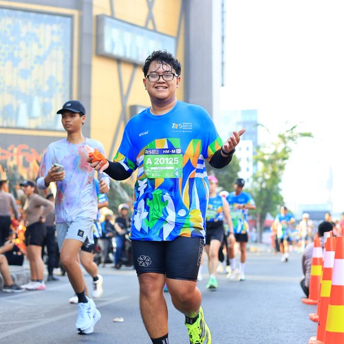 Race photo from SURABAYA ISOPLUS MARATHON 2026