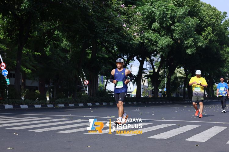 Race photo from SURABAYA ISOPLUS MARATHON 2025