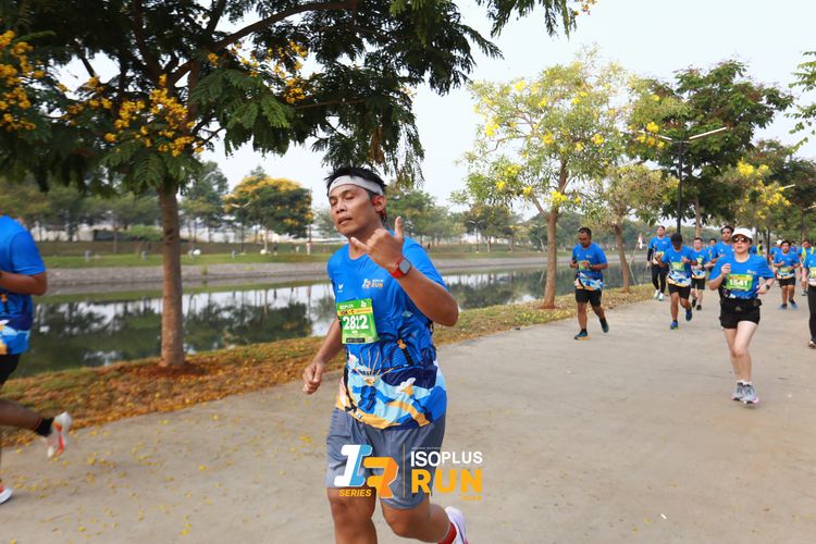 Race photo from ISOPlus Run 2024 Jakarta