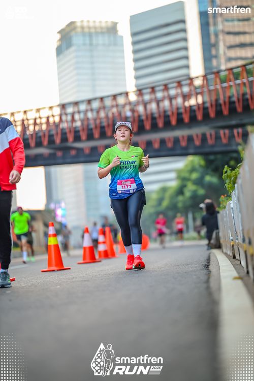 Race photo from Smartfren Run 2025 