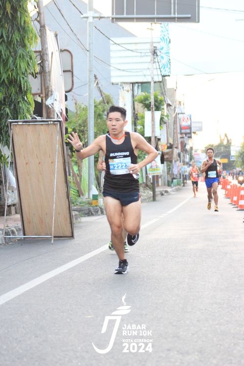 Race photo from Jabar Run 10K 2024
