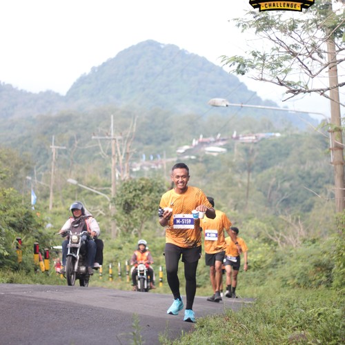 Race photo from KELUD VERTICAL CHALLENGE 2025