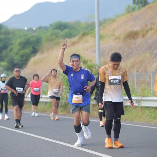 Race photo from KEDIRI HALF MARATHON 2026