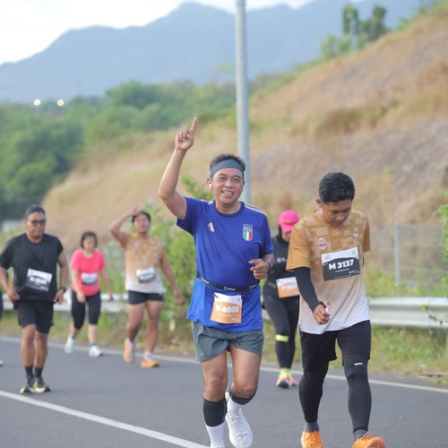 Race photo from KEDIRI HALF MARATHON 2026