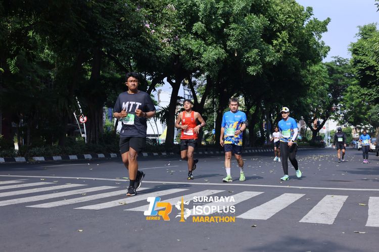 Race photo from SURABAYA ISOPLUS MARATHON 2025