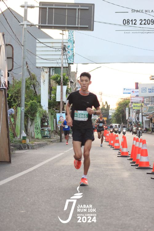 Race photo from Jabar Run 10K 2024