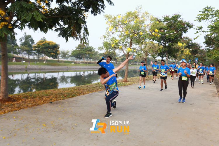 Race photo from ISOPlus Run 2024 Jakarta