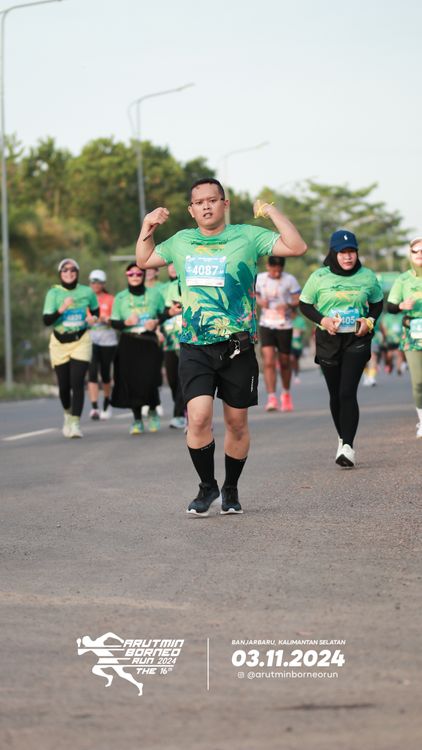 Race photo from Arutmin Borneo Run 2024