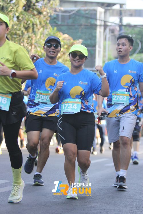 Race photo from Isoplus Run 2024 Surabaya