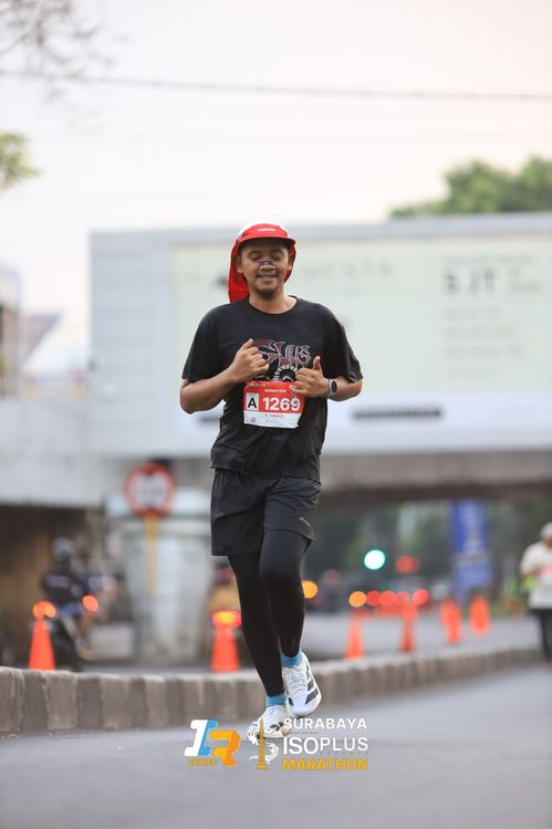 Race photo from SURABAYA ISOPLUS MARATHON 2025