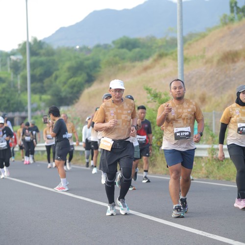Race photo from KEDIRI HALF MARATHON 2026