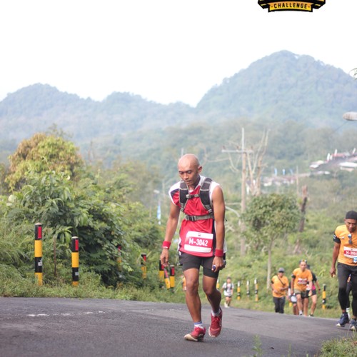 Race photo from KELUD VERTICAL CHALLENGE 2025
