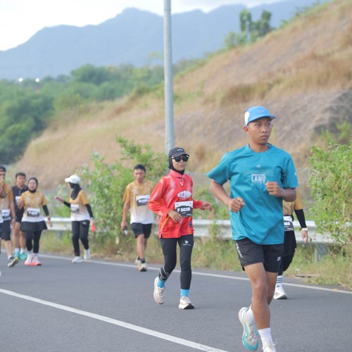 Race photo from KEDIRI HALF MARATHON 2026