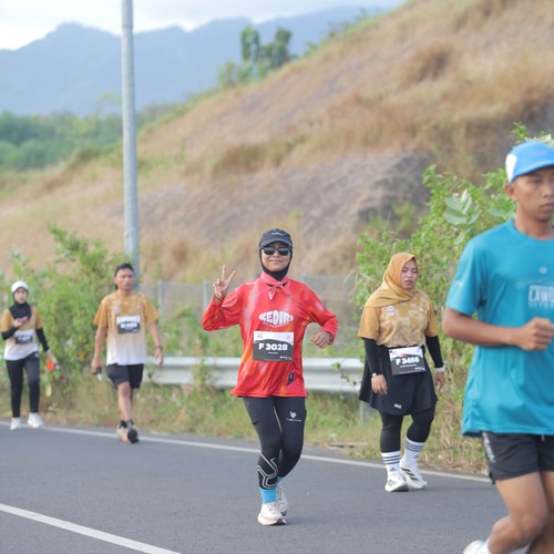 Race photo from KEDIRI HALF MARATHON 2026