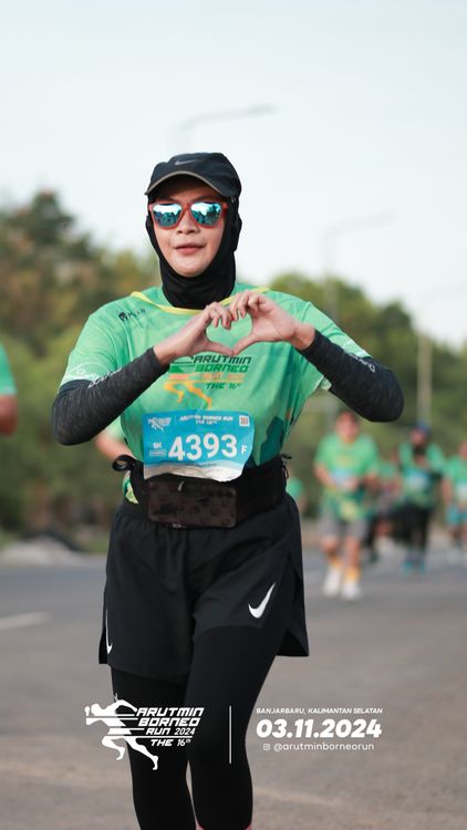 Race photo from Arutmin Borneo Run 2024