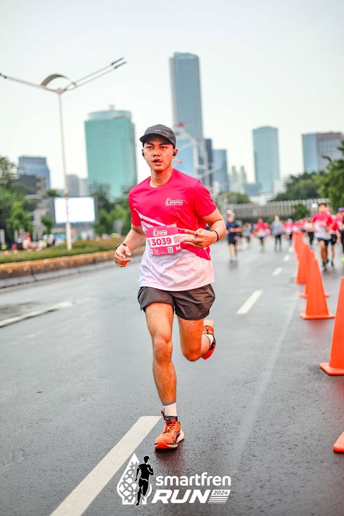 Race photo from Smartfren Run 2024