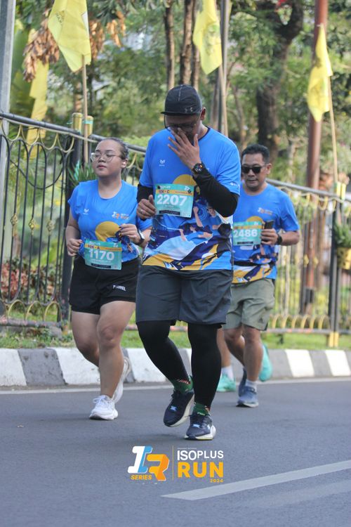 Race photo from Isoplus Run 2024 Surabaya