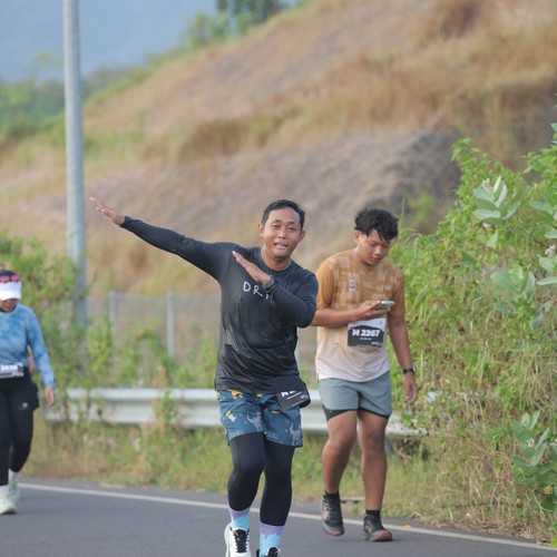 Race photo from KEDIRI HALF MARATHON 2026
