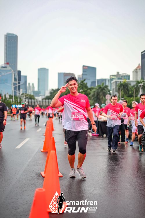 Race photo from Smartfren Run 2024