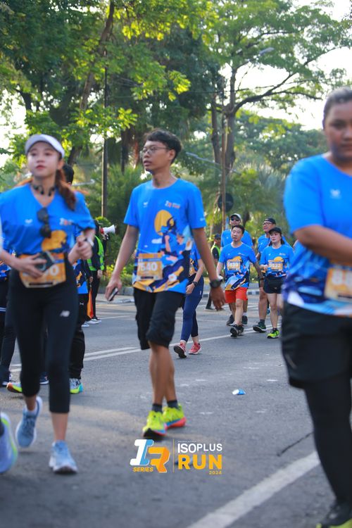 Race photo from Isoplus Run 2024 Surabaya