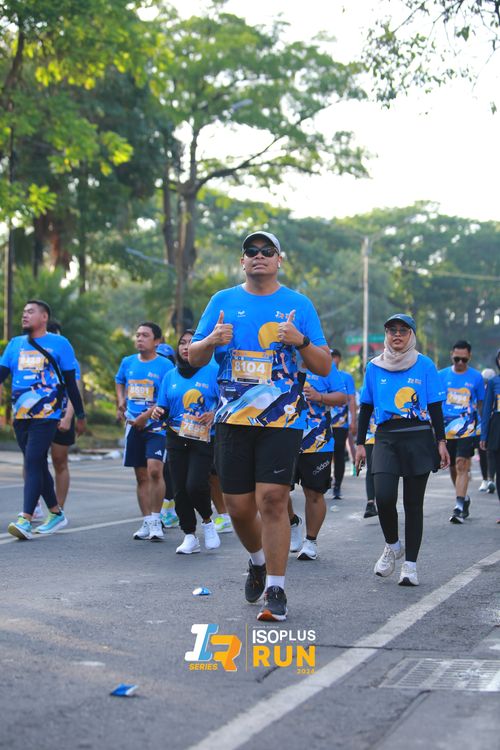 Race photo from Isoplus Run 2024 Surabaya
