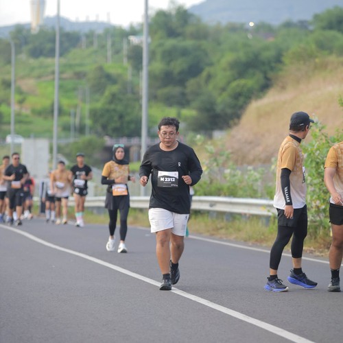 Race photo from KEDIRI HALF MARATHON 2026