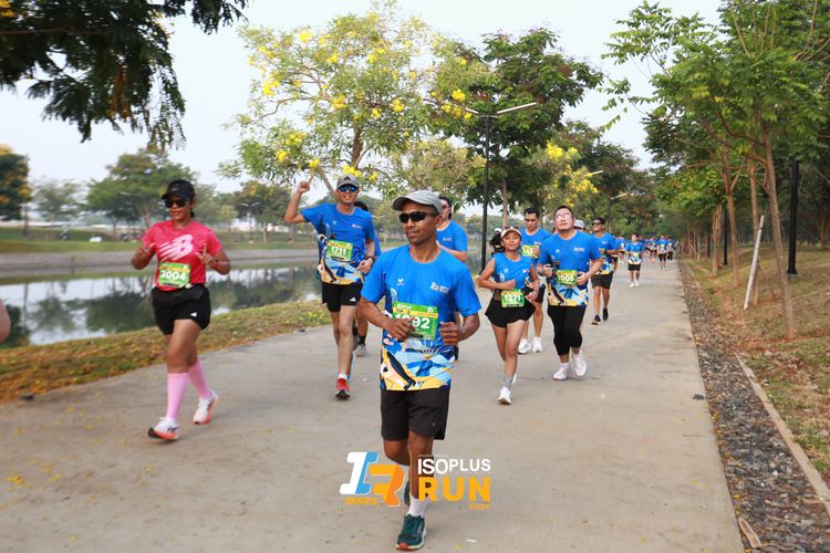 Race photo from ISOPlus Run 2024 Jakarta