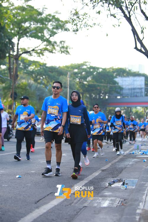 Race photo from Isoplus Run 2024 Surabaya