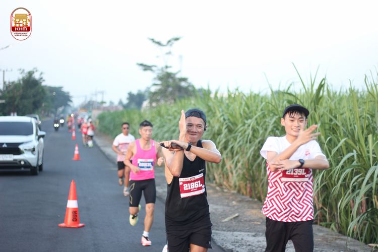 Race photo from Kediri Half Marathon 2024