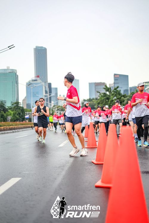 Race photo from Smartfren Run 2024