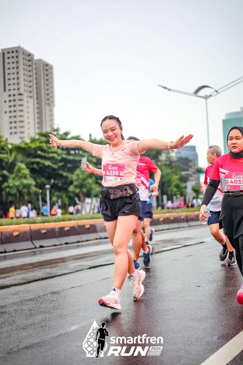 Race photo from Smartfren Run 2024
