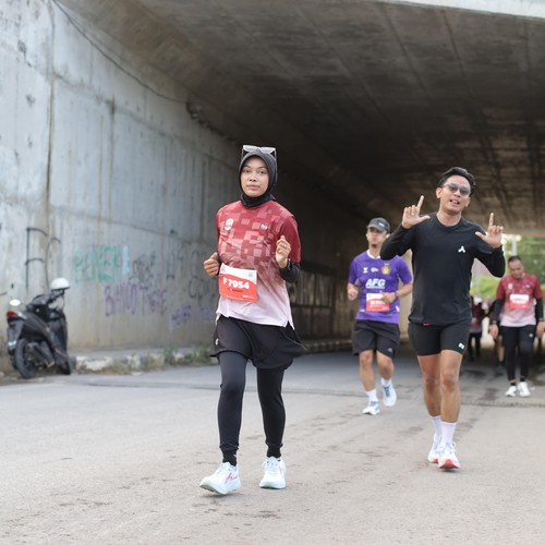 Race photo from KEDIRI HALF MARATHON 2026