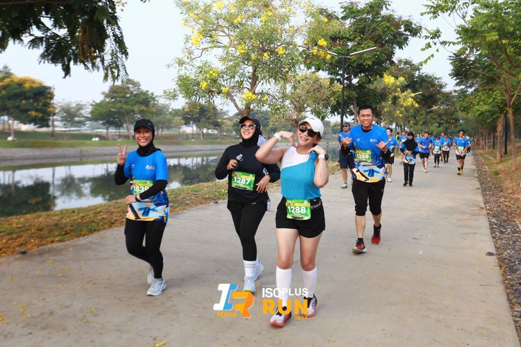 Race photo from ISOPlus Run 2024 Jakarta