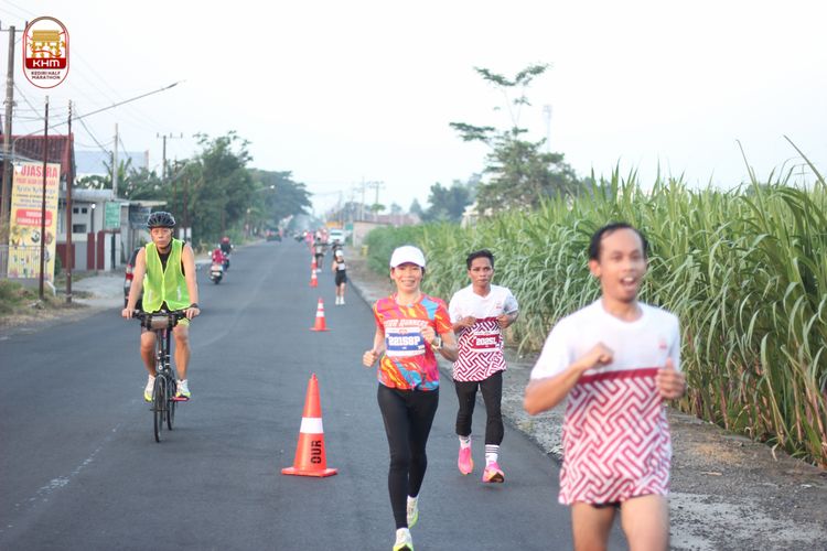Race photo from Kediri Half Marathon 2024