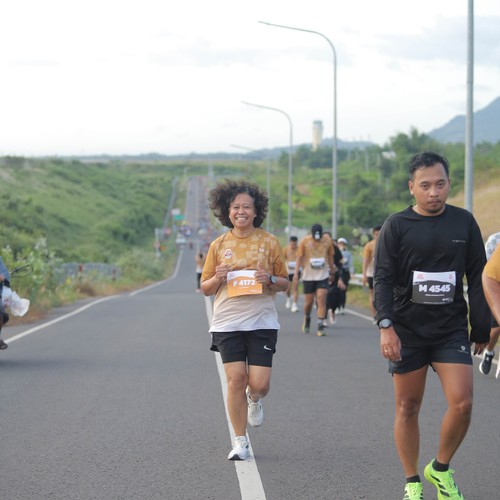 Race photo from KEDIRI HALF MARATHON 2026
