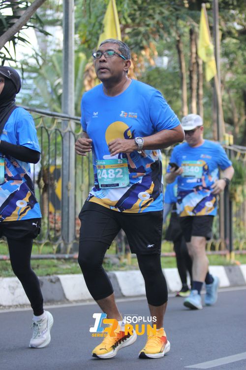 Race photo from Isoplus Run 2024 Surabaya