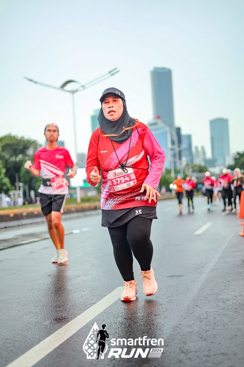 Race photo from Smartfren Run 2024