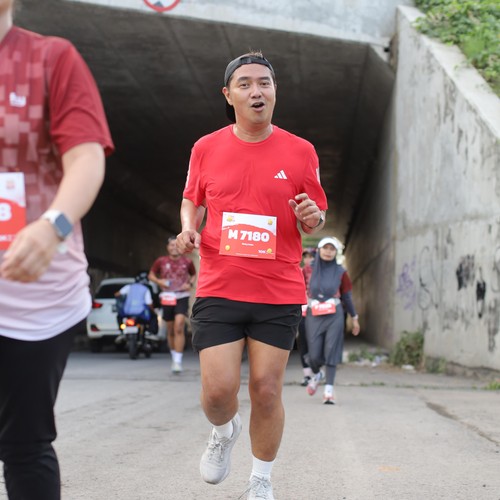 Race photo from KEDIRI HALF MARATHON 2026