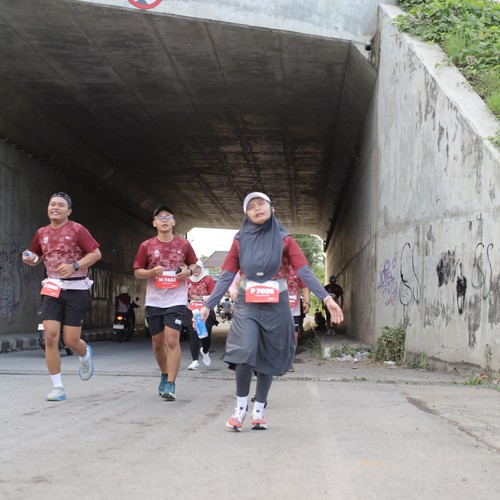 Race photo from KEDIRI HALF MARATHON 2026