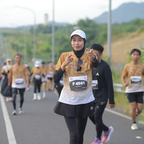 Race photo from KEDIRI HALF MARATHON 2026