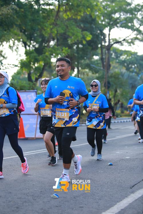 Race photo from Isoplus Run 2024 Surabaya