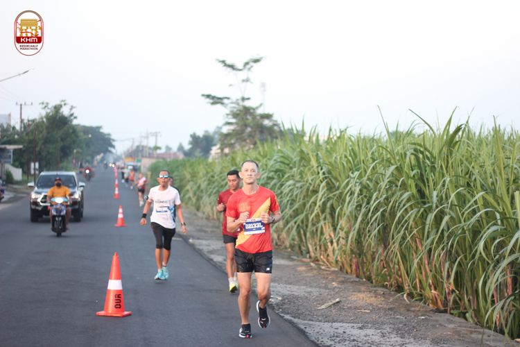 Race photo from Kediri Half Marathon 2024