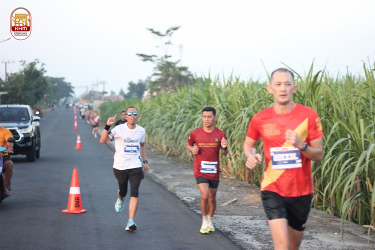Race photo from Kediri Half Marathon 2024