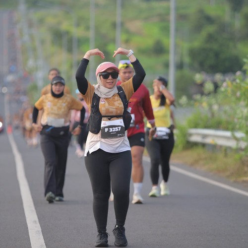 Race photo from KEDIRI HALF MARATHON 2026
