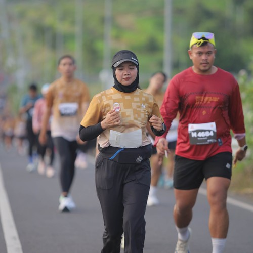Race photo from KEDIRI HALF MARATHON 2026
