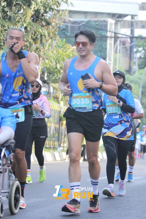 Race photo from Isoplus Run 2024 Surabaya