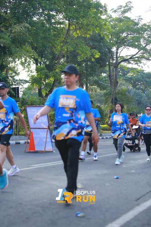 Race photo from Isoplus Run 2024 Surabaya